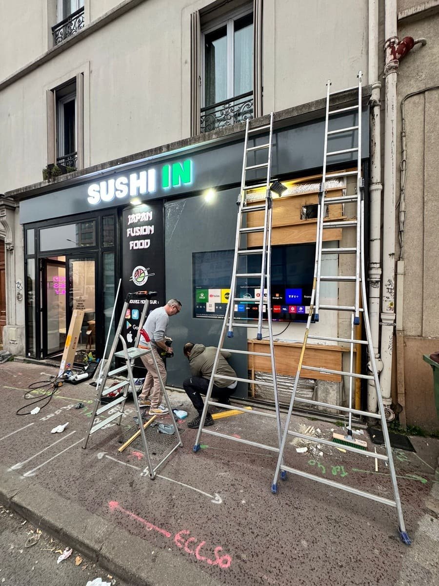 pose enseigne lumineuse magasin facade commerciale installation professionnelle boutique store led neon paris meilleur 61